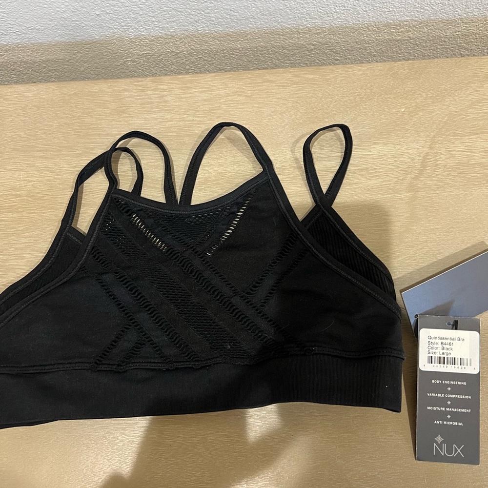 Nux sports bra
